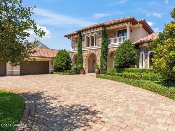 269 Lansing Island Drive, Indian Harbour Beach, FL 32937