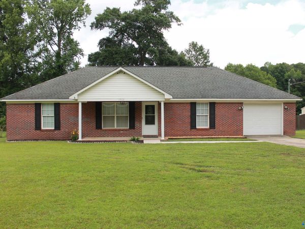 1963 Nethery Road, Hartselle, AL 35640
