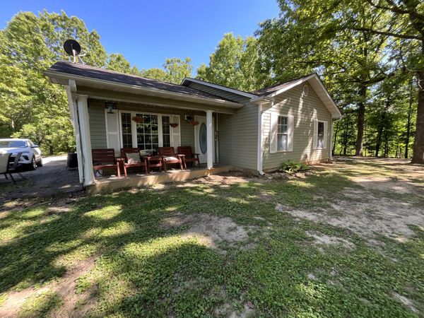 7313 Private Road 1830 , West Plains, MO 65775