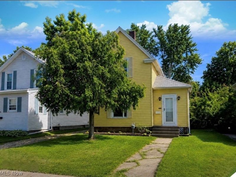 339 Columbus Street, Elyria, OH 44035 Photo 2