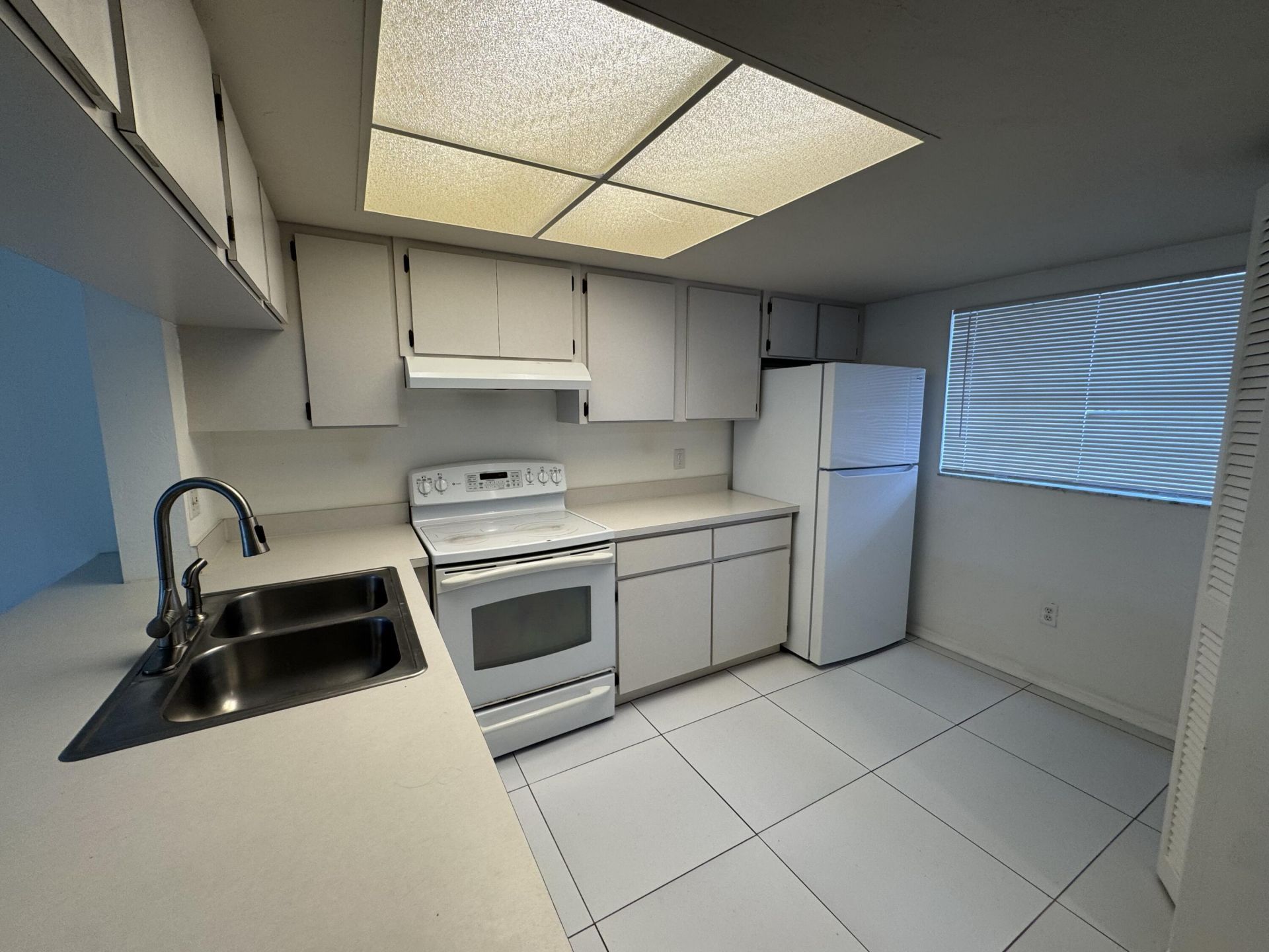 1803 Palm Beach Trace Drive, Royal Palm Beach, FL 33411 Photo