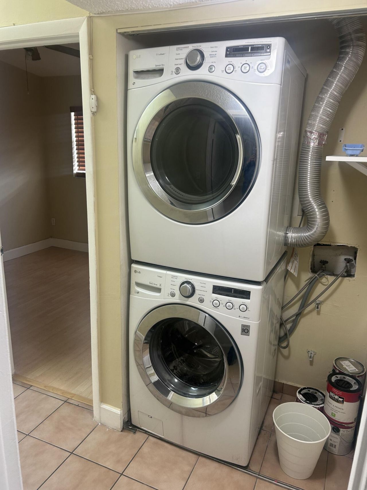 18301 Mediterranean Boulevard, Hialeah, FL 33015 Photo