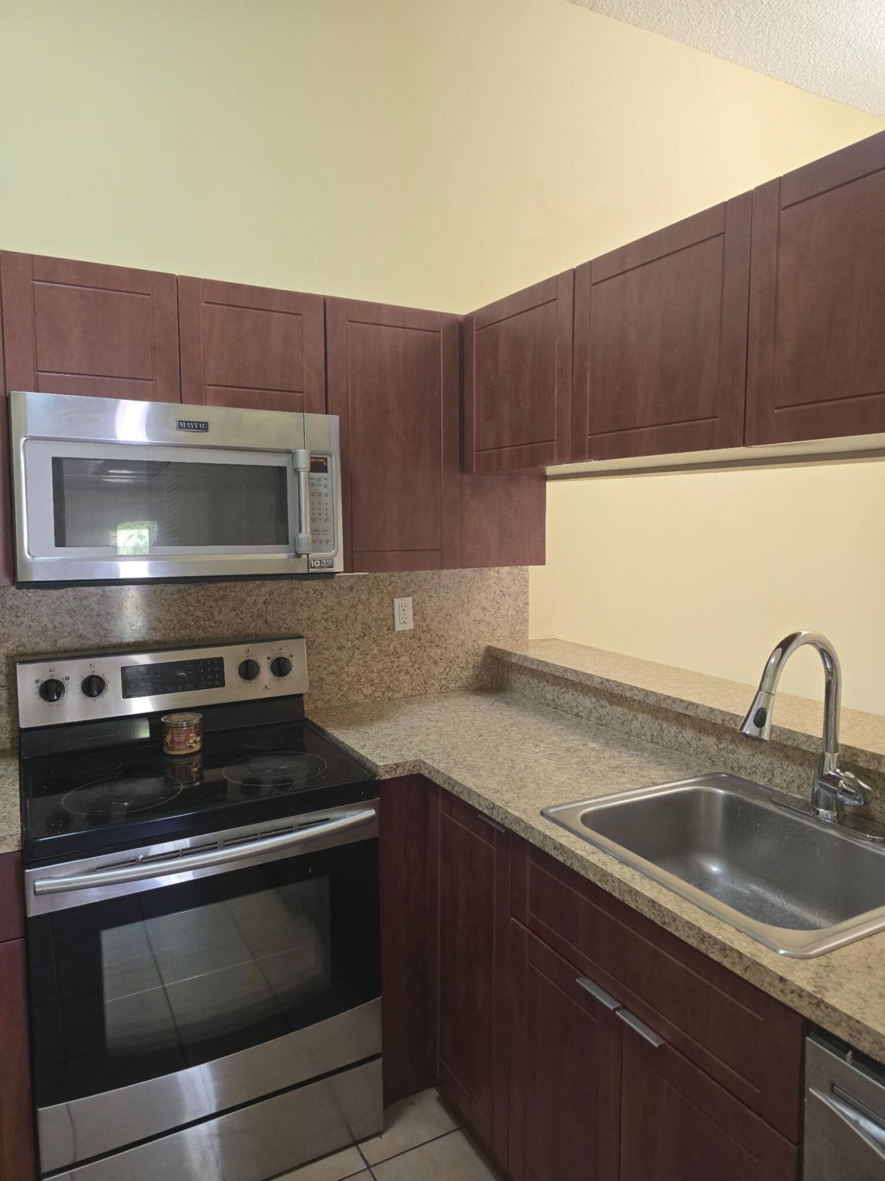 18301 Mediterranean Boulevard, Hialeah, FL 33015 Photo