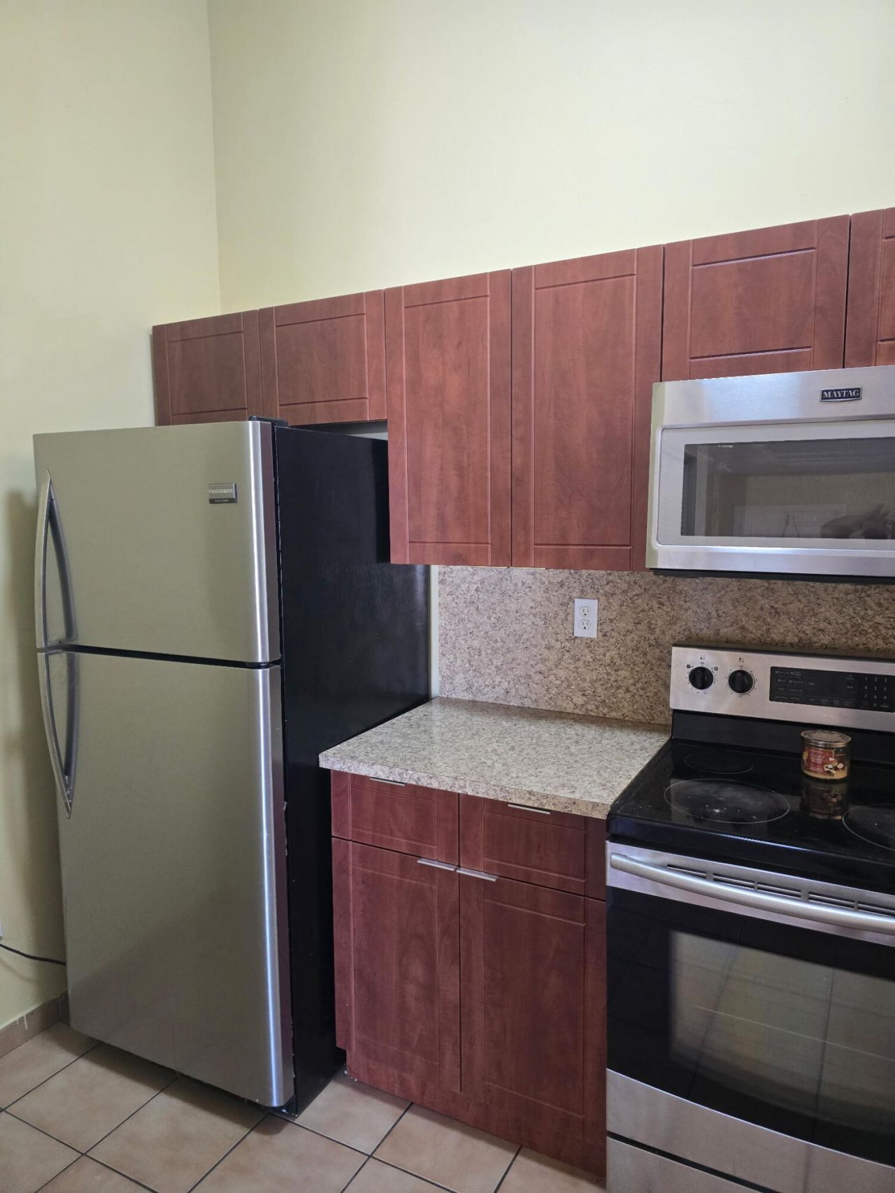 18310 Mediterranean Boulevard, Unit 6-24, Hialeah, FL 33015 Photo