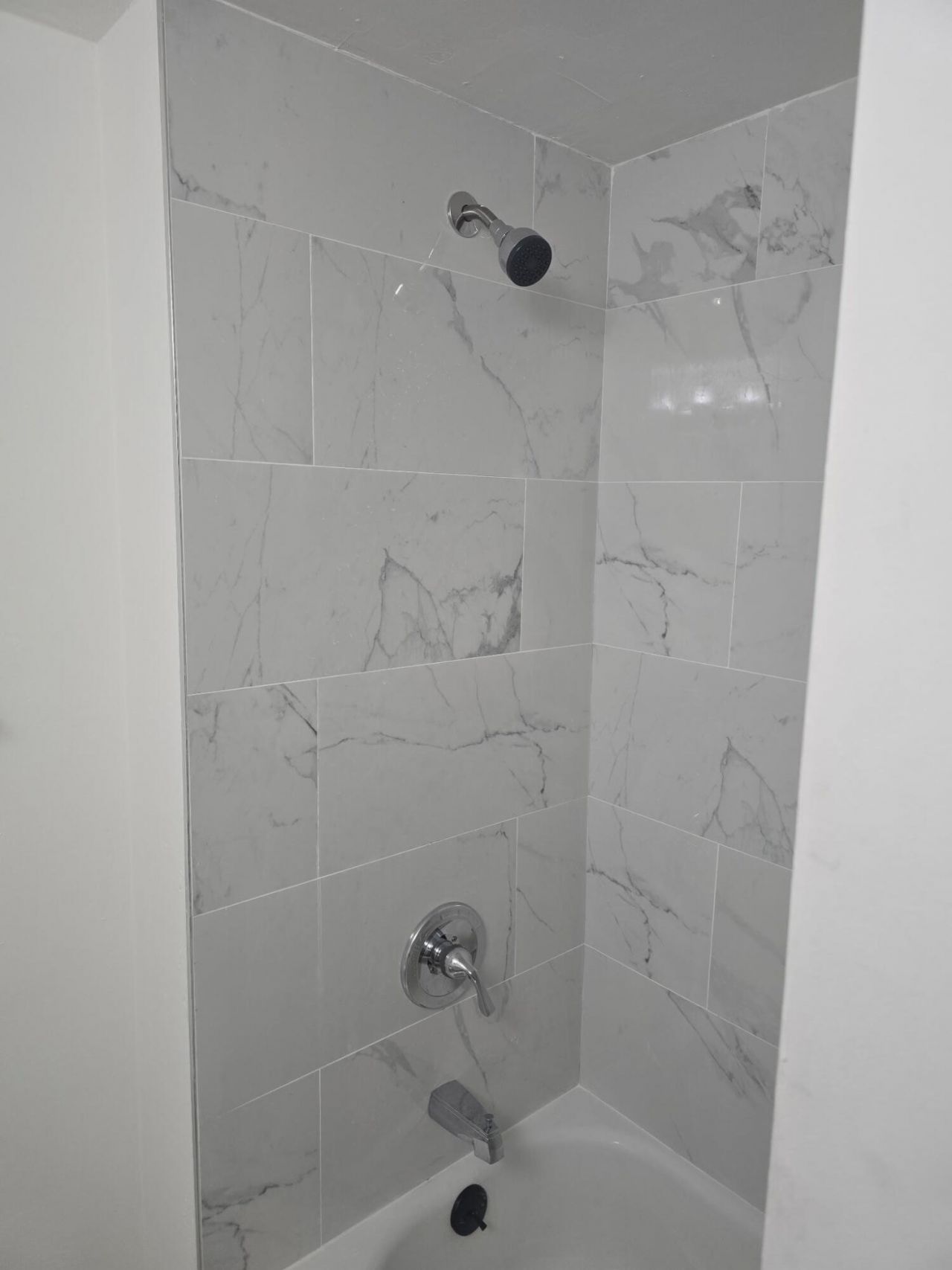 18310 Mediterranean Boulevard, Unit 6-24, Hialeah, FL 33015 Photo