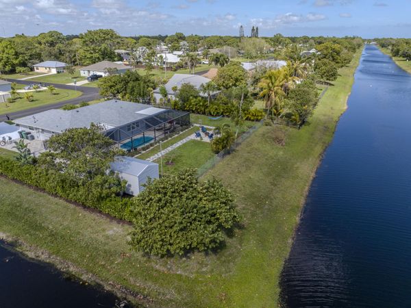 2513 SE Hallahan Street, Port St. Lucie, FL 34952