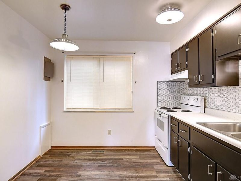 2724 Enterprise, Unit C, Dayton, OH 45420 Photo 8