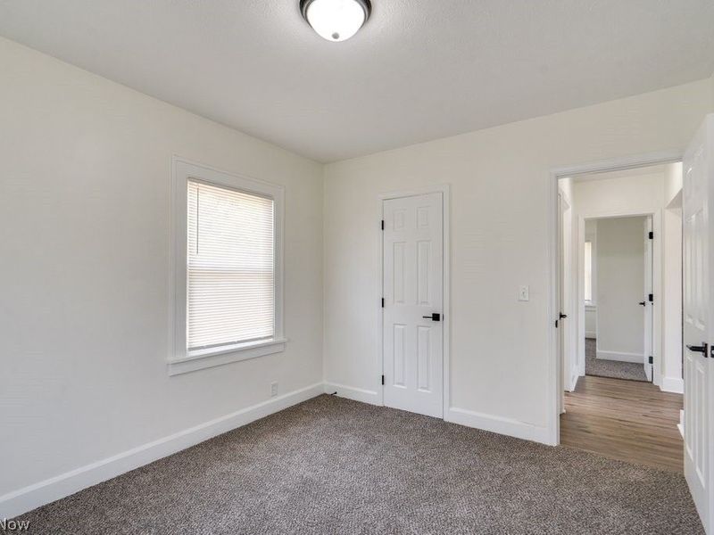 4808 Pearl Road, Cleveland, OH 44109 Photo 11