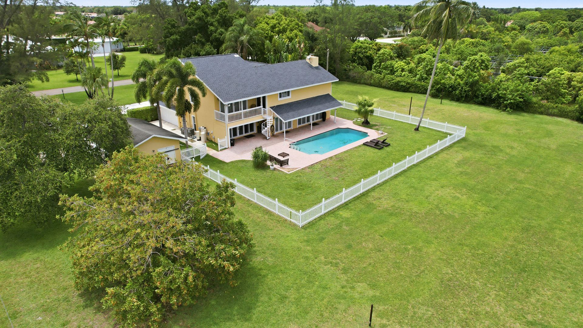 10400 W Tara Boulevard, Boynton Beach, FL 33437 Photo
