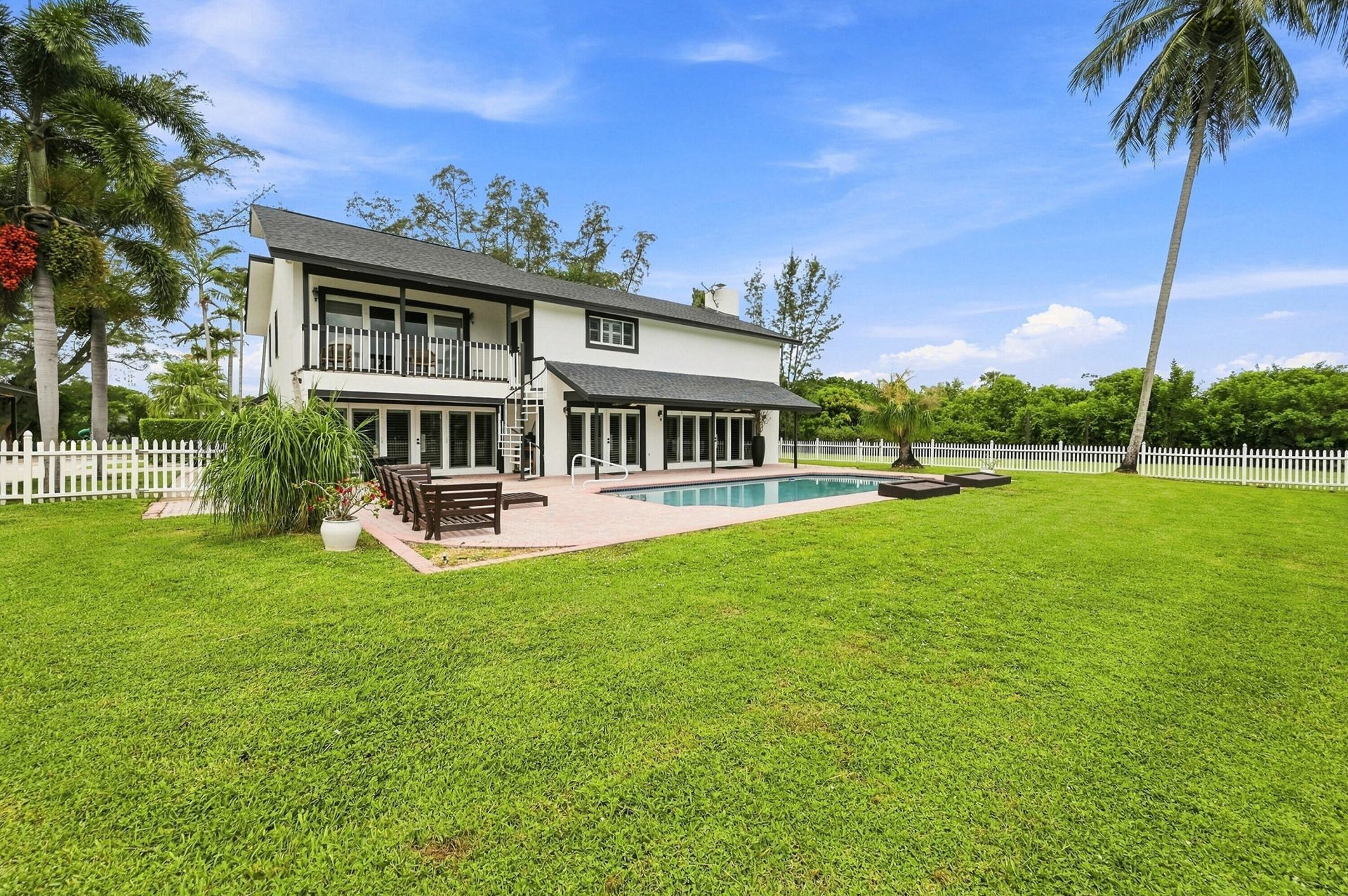 10400 W Tara Boulevard, Boynton Beach, FL 33437 Photo