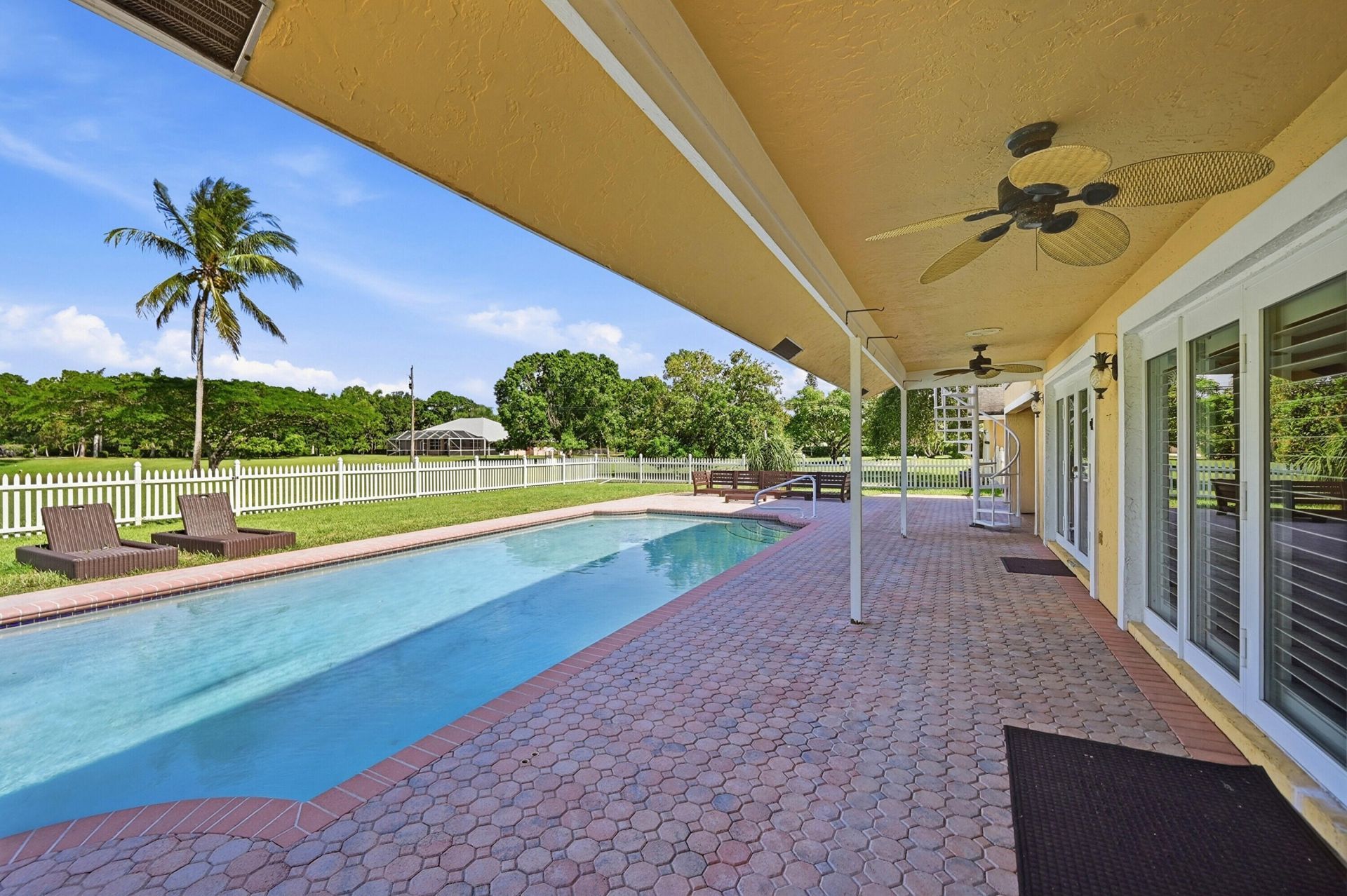 10400 W Tara Boulevard, Boynton Beach, FL 33437 Photo