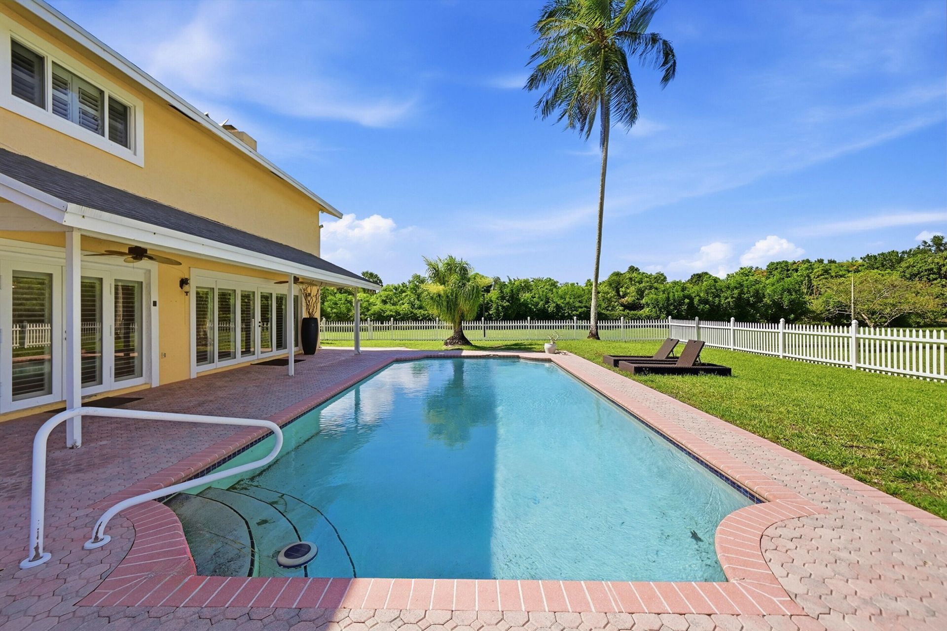 10400 W Tara Boulevard, Boynton Beach, FL 33437 Photo