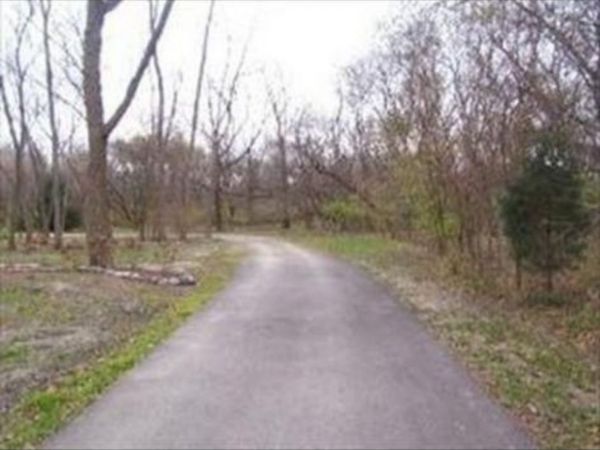 7001 Foxfire Drive, Crystal Lake, IL 60012