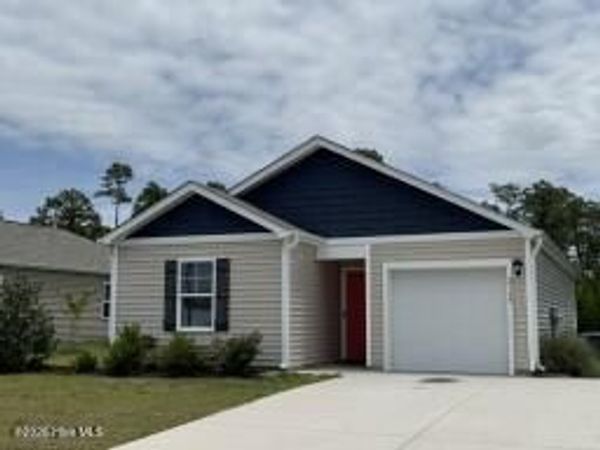 2168 Bella Point Drive SE, Bolivia, NC 28422