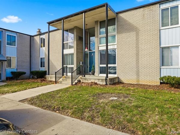 4030 W 13 Mile Road, Royal Oak, MI 48073