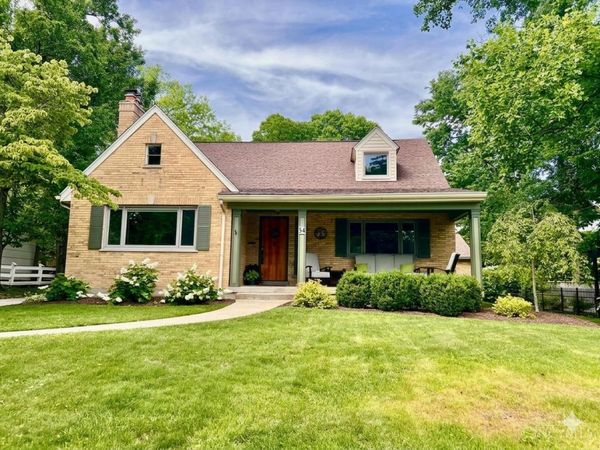 54 Jewett Drive, Wyoming, OH 45215
