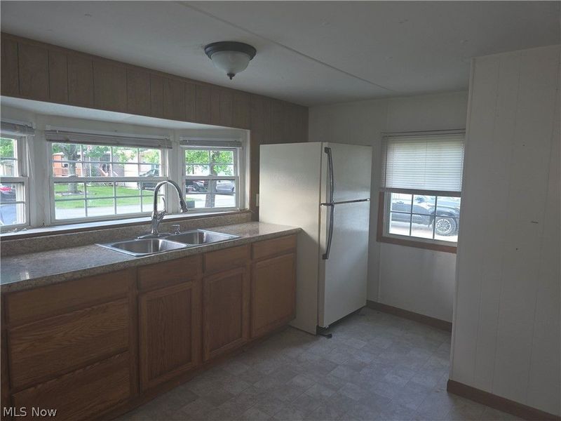 3941 State Road, Unit 60, Cuyahoga Falls, OH 44223 Photo 3
