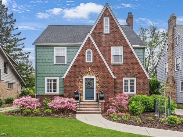 17531 Daleview Drive , Lakewood, OH 44107