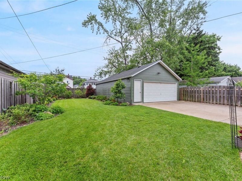 17531 Daleview Drive, Lakewood, OH 44107 Photo 50