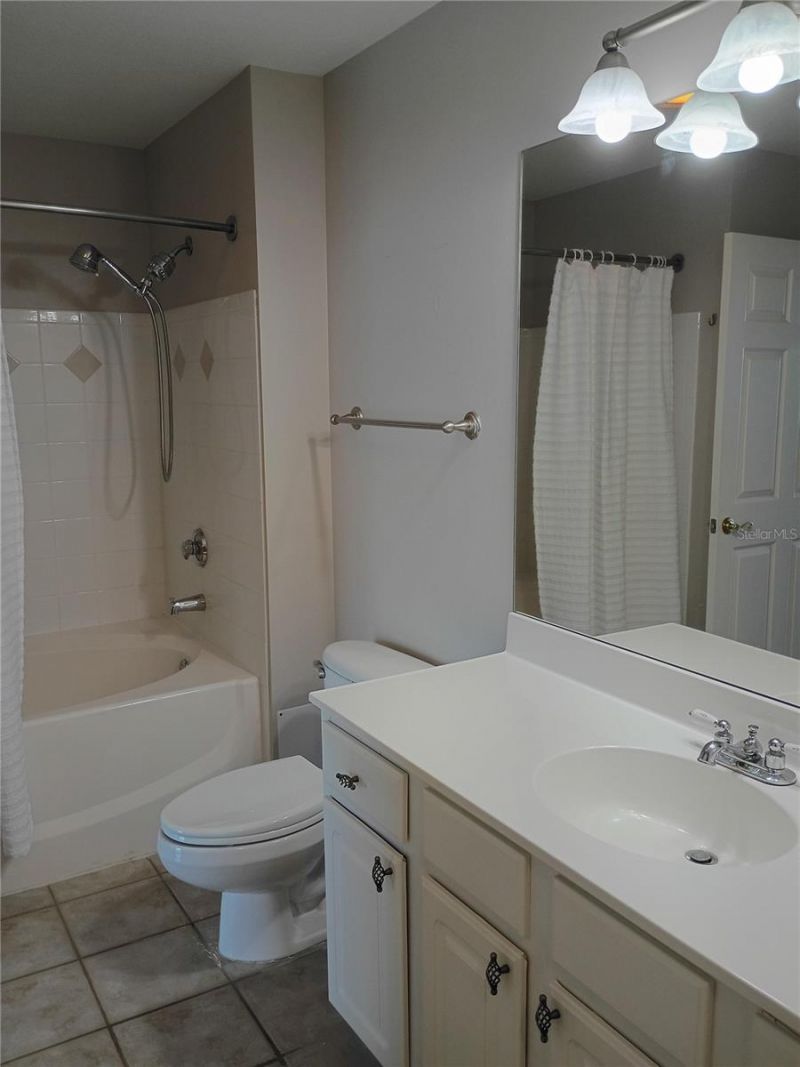 750 N Tamiami Trail, Unit 1007, Sarasota, FL 34236 Photo