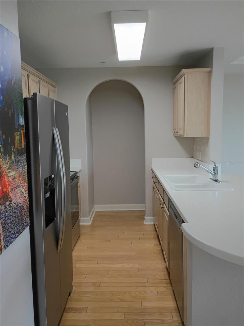 750 N Tamiami Trail, Unit 1007, Sarasota, FL 34236 Photo