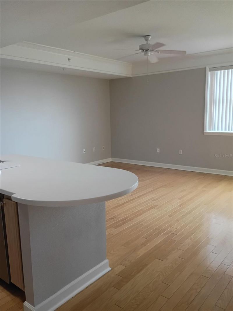 750 N Tamiami Trail, Unit 1007, Sarasota, FL 34236 Photo