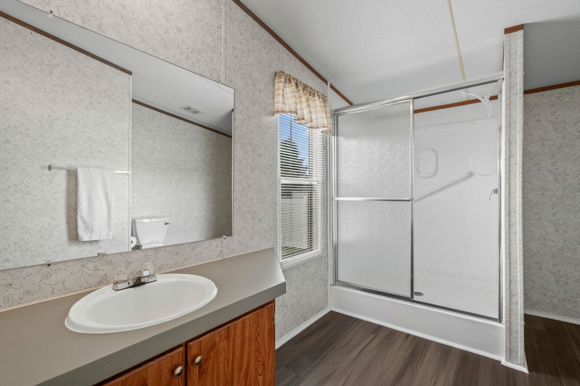 255 Iroquis Trail  Photo 20