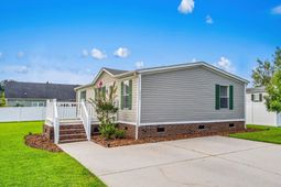 255 Iroquis Trail  photo 4