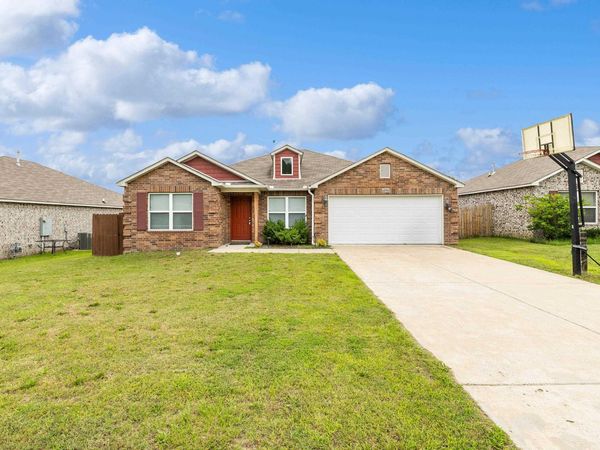 6096 Saddle Hill Drive , Alexander, AR 72002