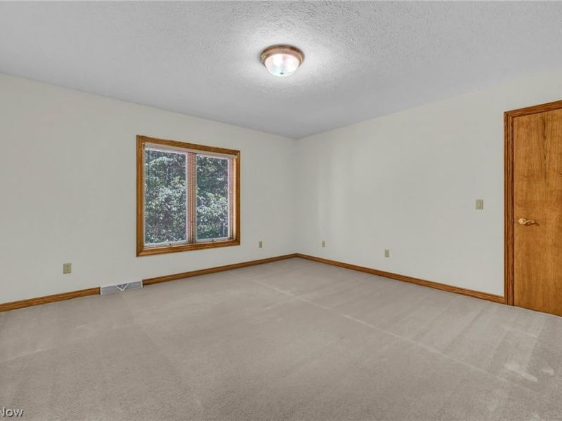 9155 Woods Way Drive, Kirtland, OH 44094 Photo 31