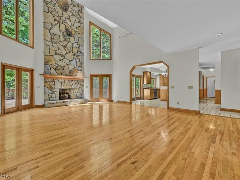 9155 Woods Way Drive, Kirtland, OH 44094 Photo 7