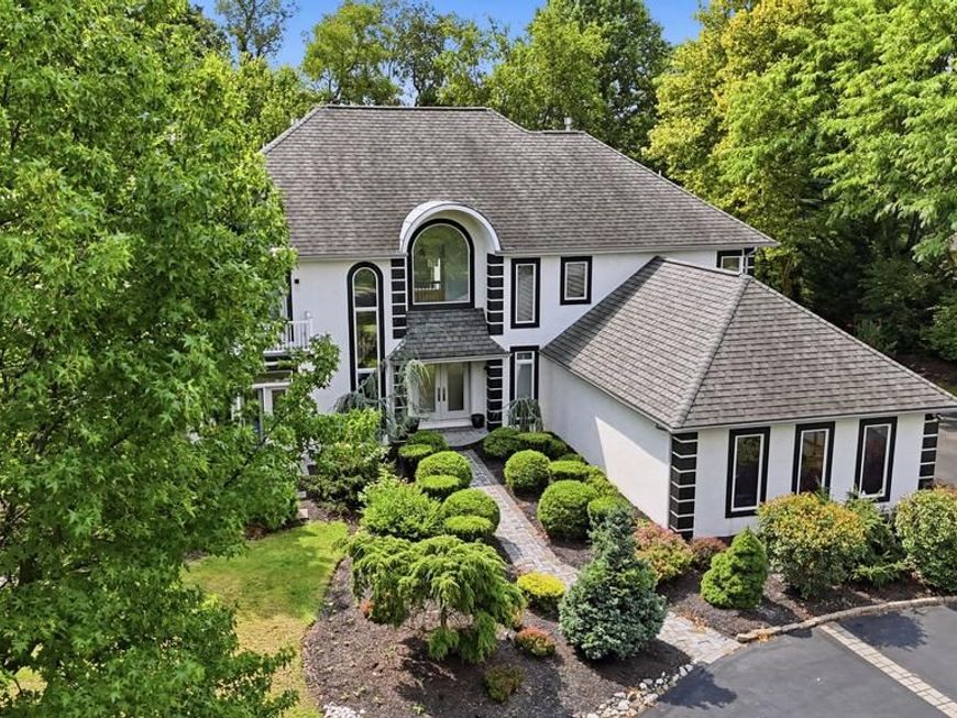 488 Anna Lynn Lane, Horsham, PA 19044 Main Photo