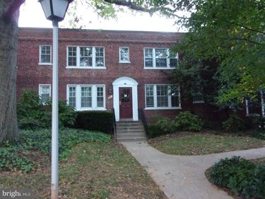 1776 N TROY STREET , ARLINGTON, VA 22201