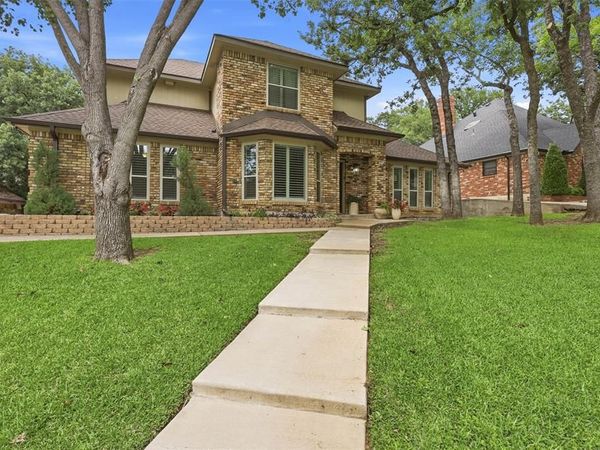 6405 Amicable Drive , Arlington, TX 76016