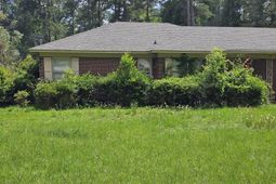 213 Maner Drive photo 4