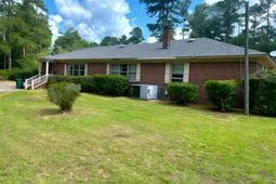 213 Maner Drive photo 4