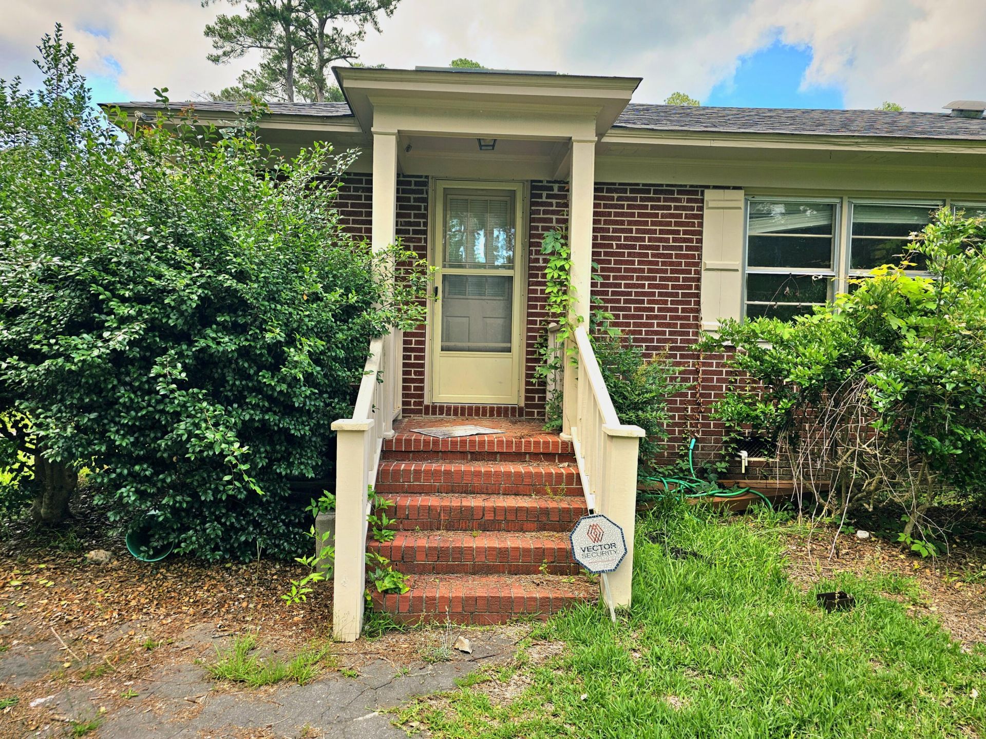 213 Maner Drive Photo 9
