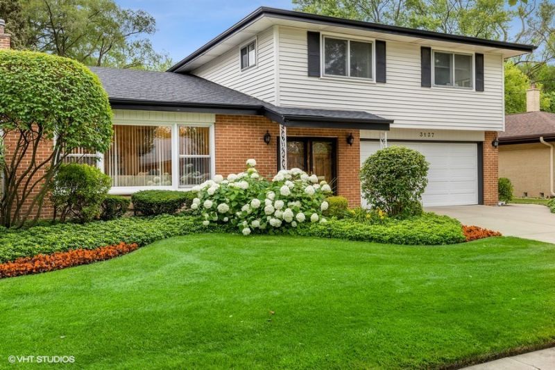3137 Greenleaf Avenue , Wilmette, IL 60091 Main Photo