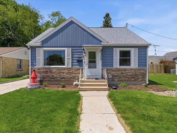 1614 S 22nd STREET, Sheboygan, WI 53081