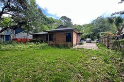 321 Howle Avenue photo 4