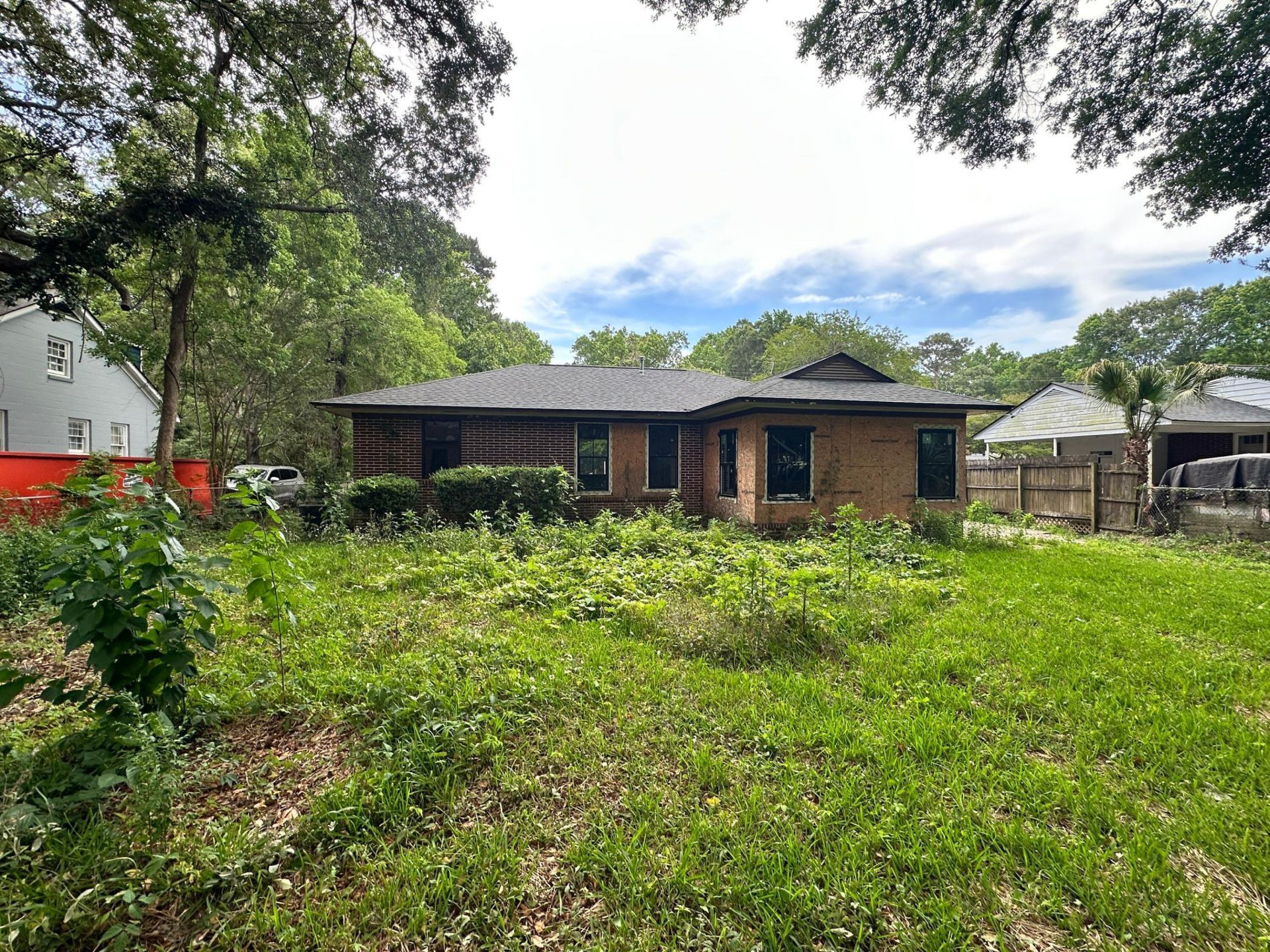 321 Howle Avenue Photo 4