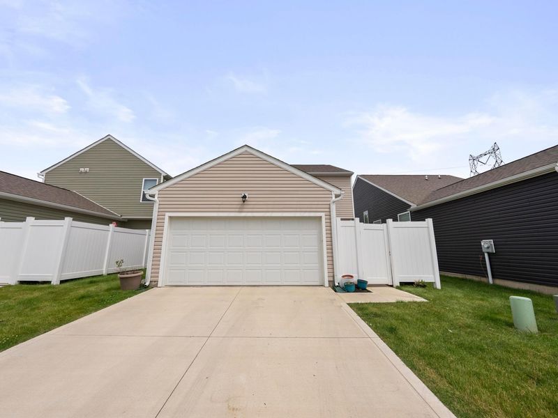 147 Blackwood Avenue, Newark, OH 43055 Photo 2