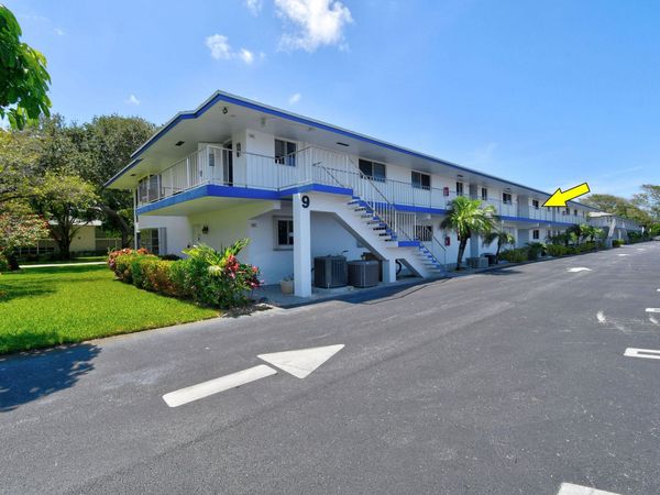 9 Garden Street, Unit 204j, Tequesta, FL 33469