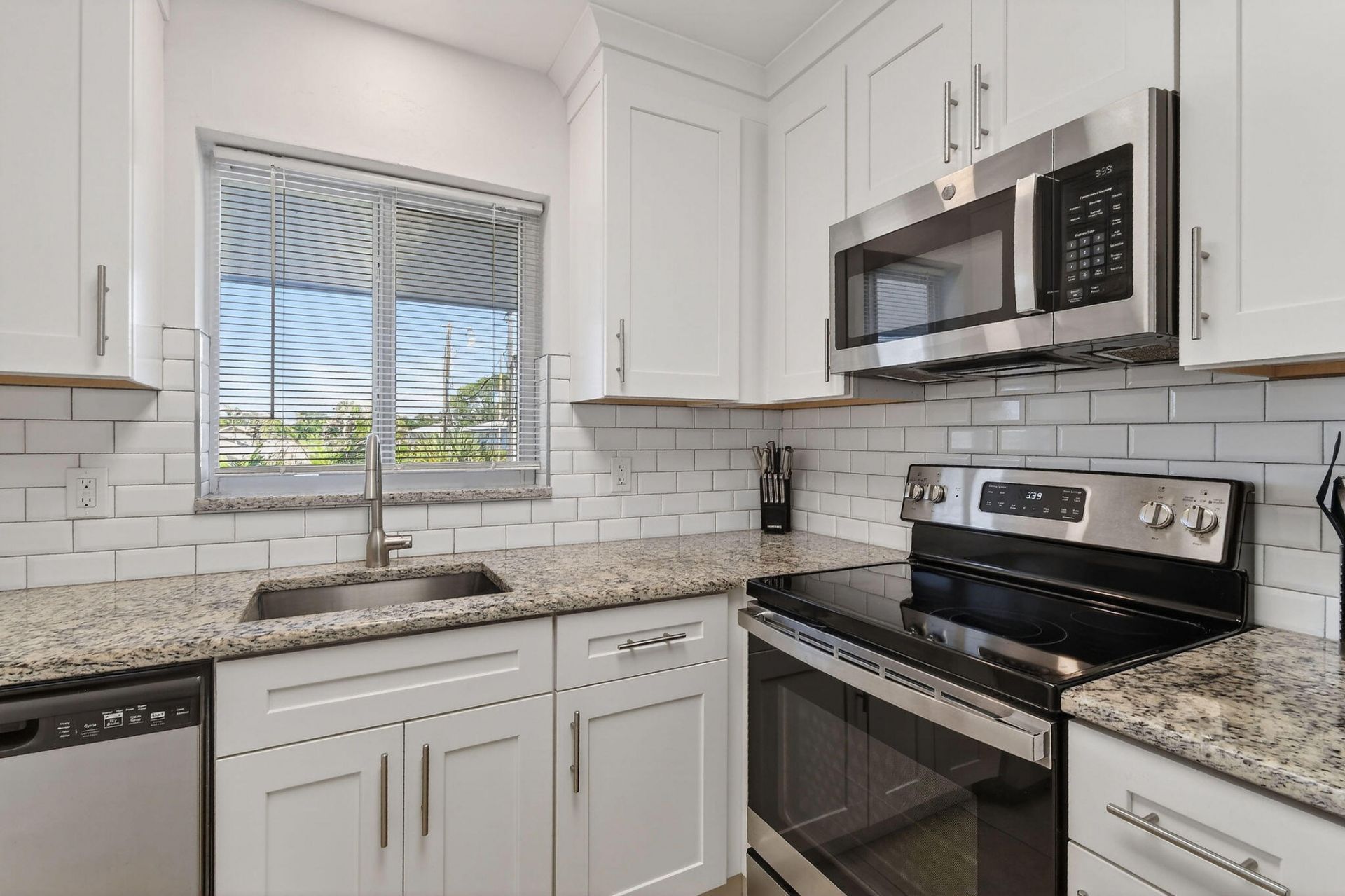 9 Garden Street, Unit 204j, Tequesta, FL 33469 Photo