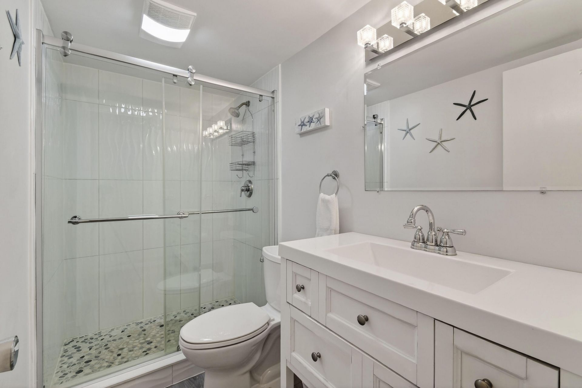 9 Garden Street, Unit 204j, Tequesta, FL 33469 Photo