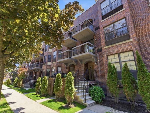 16306 71st Avenue, Unit 1323, Fresh Meadows, NY 11365