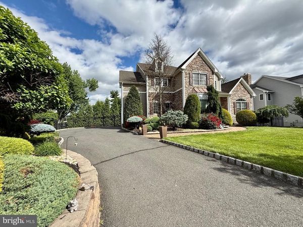 1 HARTMAN COURT , CLARK, NJ 07066