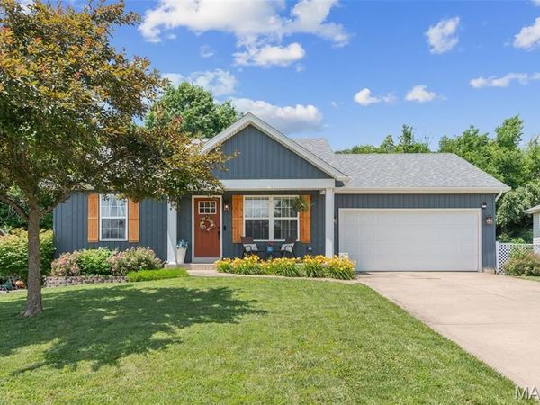 41 Great Owls Way, Winfield, MO 63389