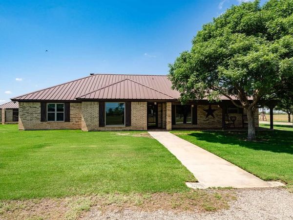 4946 County Road 410, Hawley, TX 79525