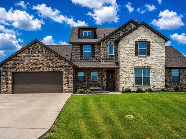 116 Spanish Moss Trail, Rhome, TX 76078